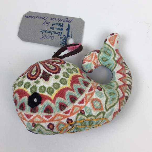 One handmade whale 🐳 keychain ornament - Picture 2 of 4